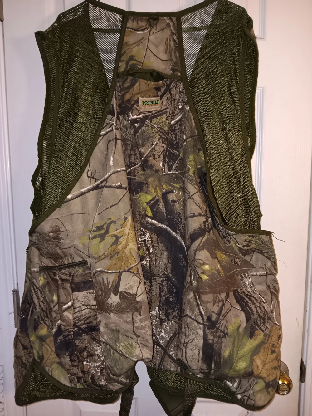 Mens Primos Camouflage Hunting Vest Jacket - Green Camo